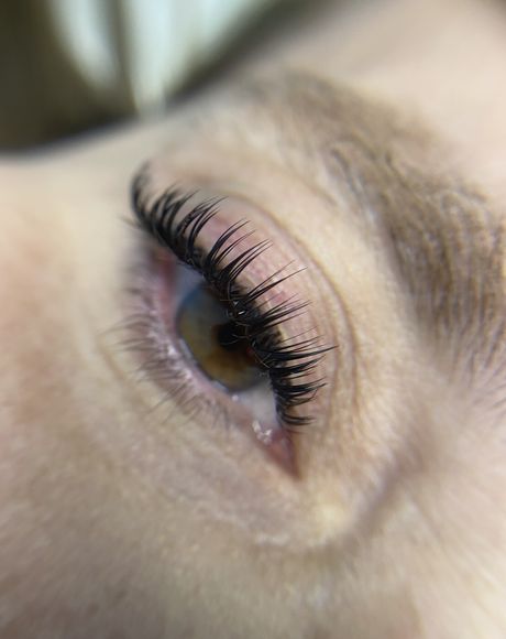 Resultado de extensão de cílios Labella Beauty