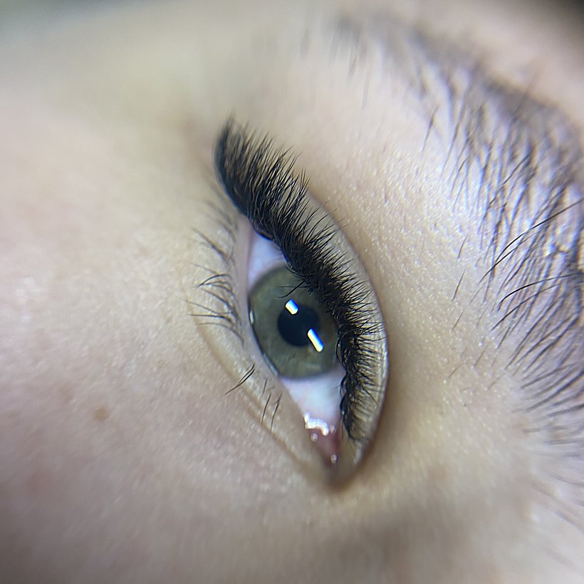 Fox eyes — alongamento de cílios em Campinas